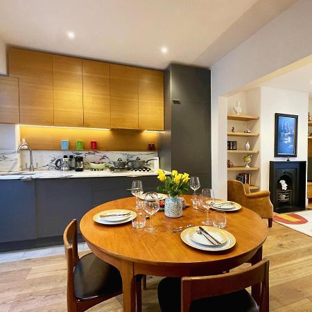 Stylish 2-Bedroom Townhouse Next To Brighton Station 外观 照片