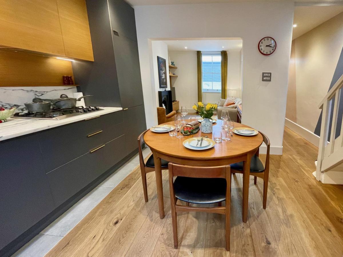 Stylish 2-Bedroom Townhouse Next To Brighton Station 外观 照片